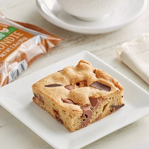 Toffee Crunch Manifesto Blondie Cookie.